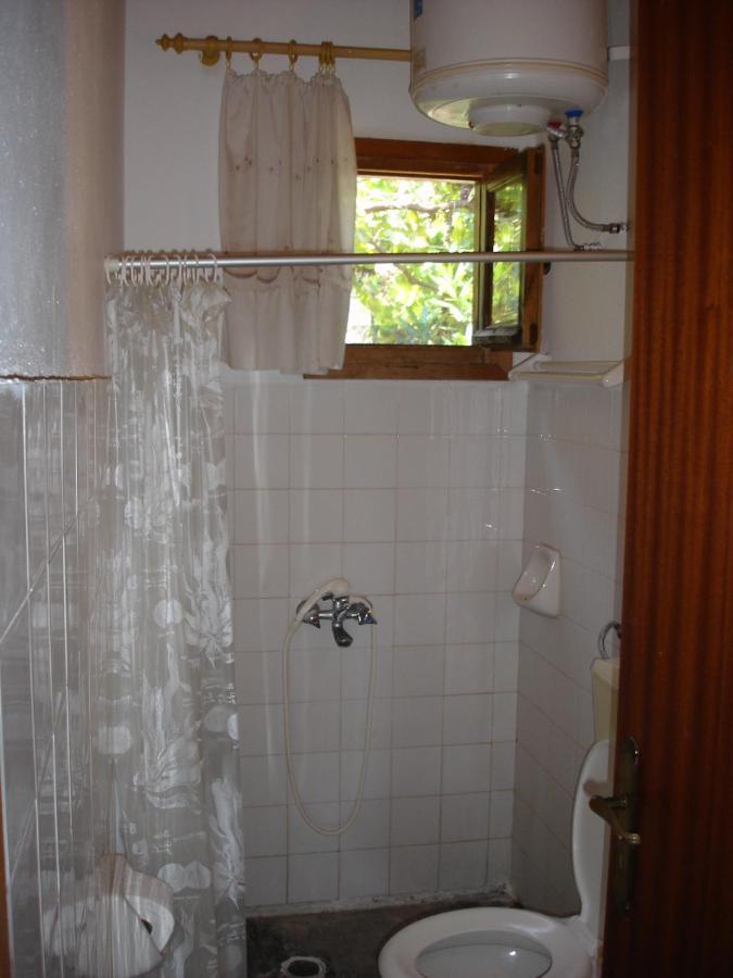Ilias Appartements Tsaprounis Ellinika  ภายนอก รูปภาพ