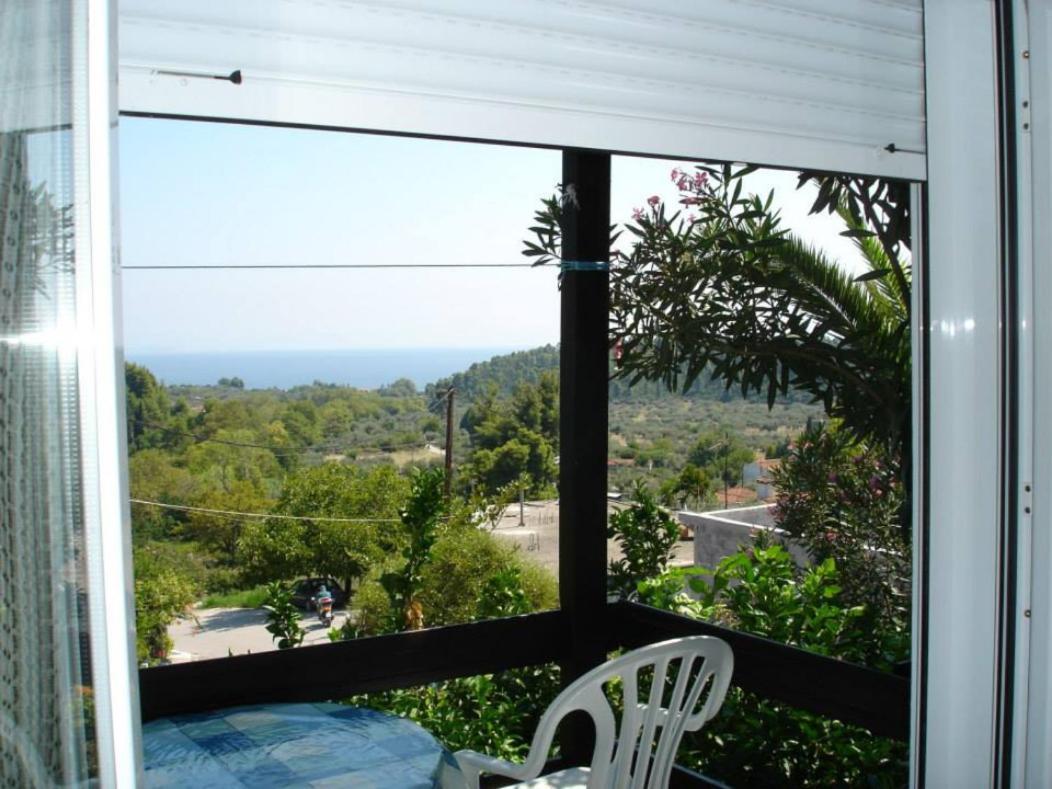 Ilias Appartements Tsaprounis Ellinika  ภายนอก รูปภาพ